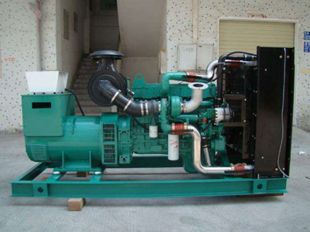 新源1100kw康明斯柴油发电机组图片 新源1100kw康明斯柴油发电机组图片
